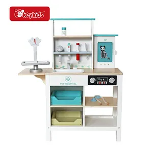 Hot Sale Kids Pet Hospital Pretend Play Wooden Doctor Set Toys with Toy Cat W10D659